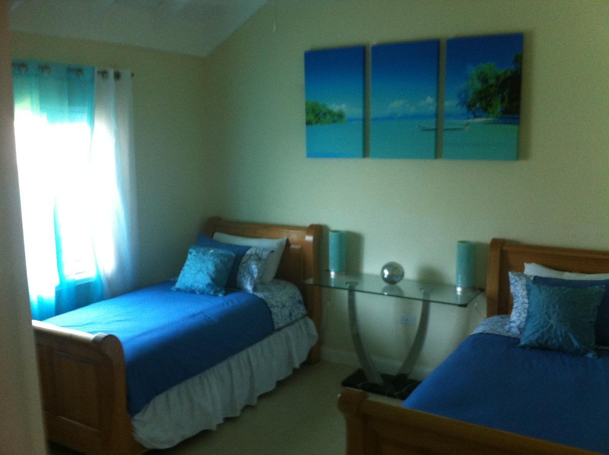 Ocho Rios Under The Palms Villa Eksteriør bilde